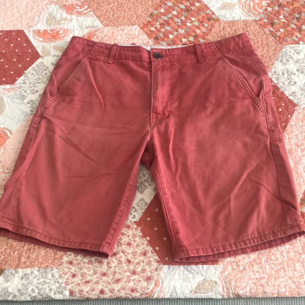 Levi’s. Shorts. Waist 34